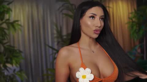 Gina online show from March 15, 8:04 pm