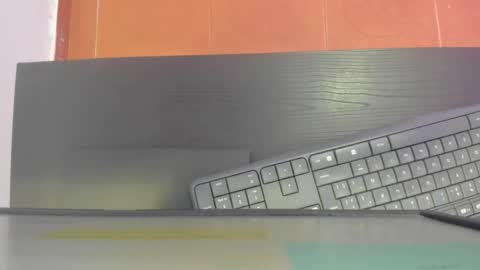 Snapshot of ginelawest chatting on March 11, 2:32 am Gine online show from March 11, 2:32 am