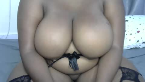 Snapshot of ginger_babes1 chatting on October 15, 4:34 am ginger_babes1 online show from October 15, 4:34 am