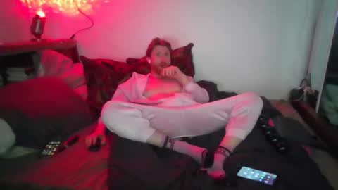 Snapshot of ginger_binj chatting on September 20, 12:17 pm ginger_binj online show from September 20, 12:17 pm