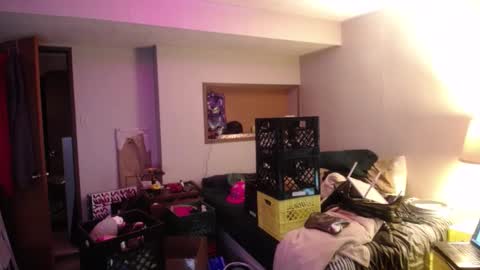 Snapshot of ginger_binj chatting on October 8, 6:00 am ginger_binj online show from October 8, 6:00 am