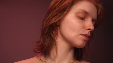        im expecting 350 thumbs up on my altar   online show from November 6, 10:10 pm