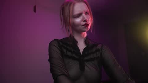        im expecting 350 thumbs up on my altar   online show from November 28, 10:12 pm