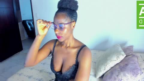  Diana   online show from April 29, 11:47 am