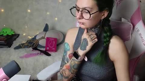 Ginger online show from January 10, 8:49 am