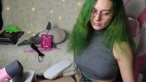 Ginger online show from January 11, 11:43 pm