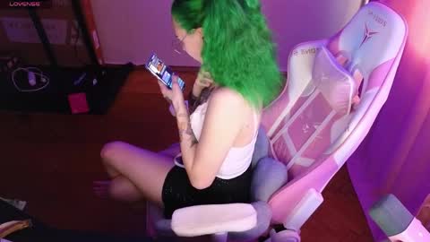 Snapshot of ginger_stay chatting on May 20, 10:21 am Ginger online show from May 20, 10:21 am