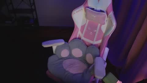 Snapshot of ginger_stay chatting on June 10, 11:03 pm Ginger online show from June 10, 11:03 pm