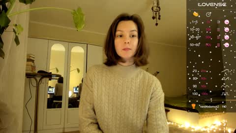 Snapshot of gingerbread__house chatting on December 11, 8:07 pm Vasilisa online show from December 11, 8:07 pm