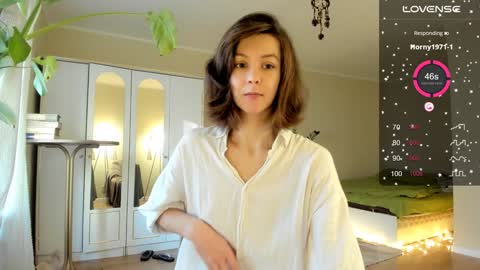 Snapshot of gingerbread__house chatting on December 14, 12:23 pm Vasilisa online show from December 14, 12:23 pm