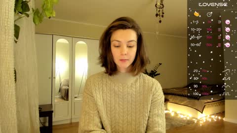 Snapshot of gingerbread__house chatting on December 31, 7:29 pm Vasilisa online show from December 31, 7:29 pm