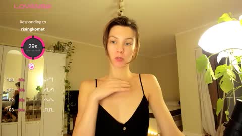 Snapshot of gingerbread__house chatting on September 10, 6:19 pm Vasilisa online show from September 10, 6:19 pm