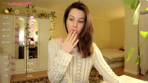 Snapshot of gingerbread__house chatting on February 14, 5:53 pm Vasilisa online show from February 14, 5:53 pm