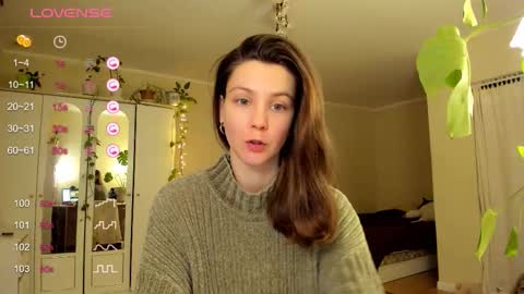 Snapshot of gingerbread__house chatting on February 22, 6:28 pm Vasilisa online show from February 22, 6:28 pm