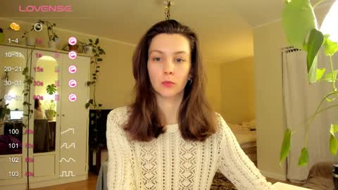 Snapshot of gingerbread__house chatting on March 27, 5:45 pm Vasilisa online show from March 27, 5:45 pm