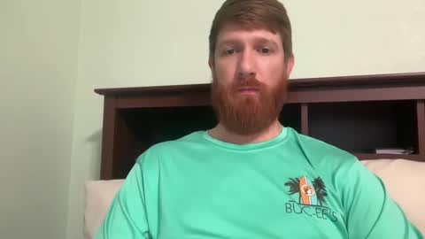 Snapshot of gingermania10 chatting on December 8, 2:49 am gingermania10 online show from December 8, 2:49 am