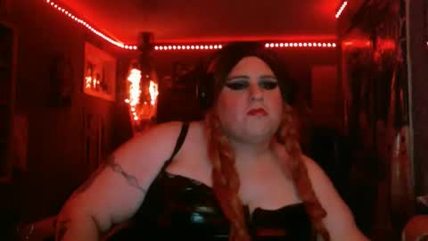 Snapshot of ginny_dominatrix chatting on October 20, 5:30 am ginny ray online show from October 20, 5:30 am