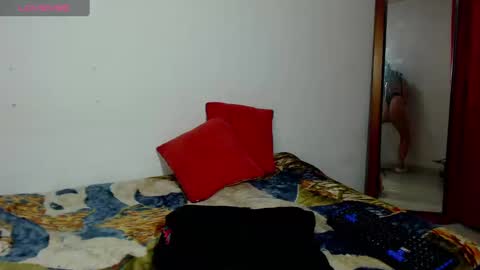 Giorgia online show from December 3, 10:07 pm