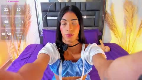 Snapshot of gio_gray chatting on November 18, 7:24 am gio_gray online show from November 18, 7:24 am