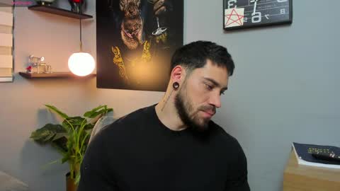 Snapshot of giorgio_leone2 chatting on May 21, 12:17 am Giorgio leone online show from May 21, 12:17 am