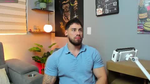 Snapshot of giorgio_leone2 chatting on June 16, 11:51 pm Giorgio leone online show from June 16, 11:51 pm