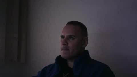 Snapshot of gioshadow chatting on January 18, 11:54 am gioshadow online show from January 18, 11:54 am