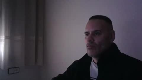 Snapshot of gioshadow chatting on February 22, 3:36 pm gioshadow online show from February 22, 3:36 pm