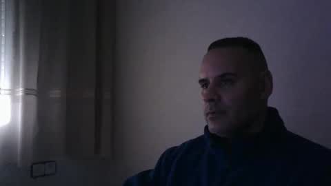 Snapshot of gioshadow chatting on March 9, 10:08 am gioshadow online show from March 9, 10:08 am