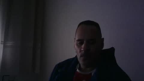 Snapshot of gioshadow chatting on October 26, 11:16 am gioshadow online show from October 26, 11:16 am