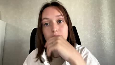 Snapshot of giovannatimm chatting on June 1, 4:03 am Melisa online show from June 1, 4:03 am