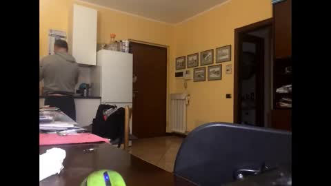 Snapshot of giovanni_1964 chatting on February 10, 7:07 pm giovanni_1964 online show from February 10, 7:07 pm