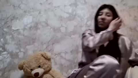 girl_cute007 online show from February 23, 8:39 pm