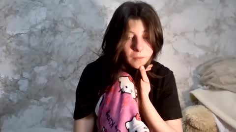 girl_cute007 online show from March 11, 10:05 pm