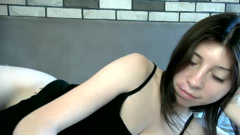 girl_cute007 online show from June 29, 5:03 am