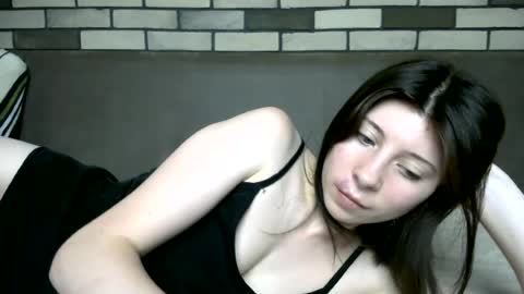 girl_cute007 online show from June 29, 7:03 pm