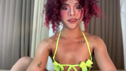 queen ronna online show from January 9, 12:41 pm