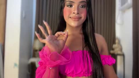 queen ronna online show from January 17, 11:30 pm