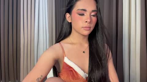 queen ronna online show from June 25, 1:27 am