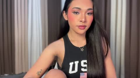 queen ronna online show from June 26, 6:51 am