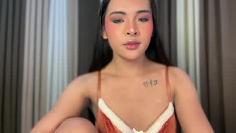 queen ronna online show from July 6, 12:51 am