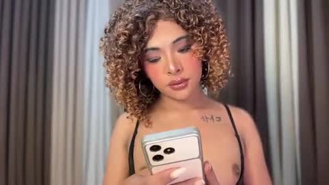 queen ronna online show from July 12, 2:41 pm