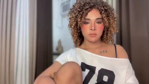 queen ronna online show from July 13, 3:15 pm