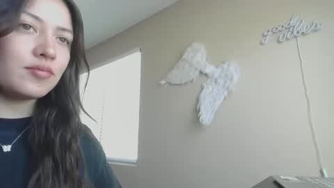 Snapshot of girlnextdoor702 chatting on May 14, 5:09 pm Jasmine online show from May 14, 5:09 pm