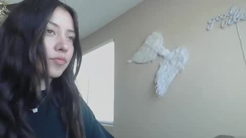 Snapshot of girlnextdoor702 chatting on May 19, 5:19 pm Jasmine online show from May 19, 5:19 pm