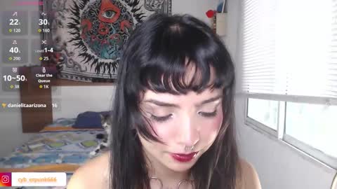 Snapshot of girlredkush chatting on June 4, 1:50 pm Ann online show from June 4, 1:50 pm