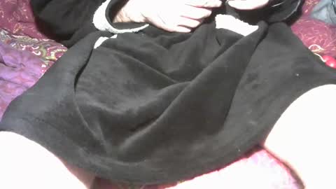 Snapshot of girlscallme666 chatting on November 18, 11:26 pm lovegirlscallme online show from November 18, 11:26 pm