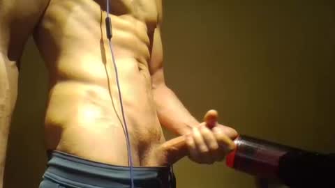 girlscumwithme33 online show from February 4, 8:14 pm