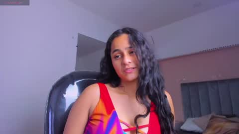 Snapshot of giselle_roldan chatting on July 11, 4:04 am GISELLE ROLDAN online show from July 11, 4:04 am