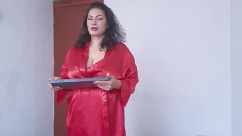 Snapshot of gisellecarter_ chatting on September 29, 2:44 pm Giselle online show from September 29, 2:44 pm