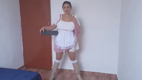 Snapshot of gisellecarter_ chatting on September 30, 6:13 pm Giselle online show from September 30, 6:13 pm